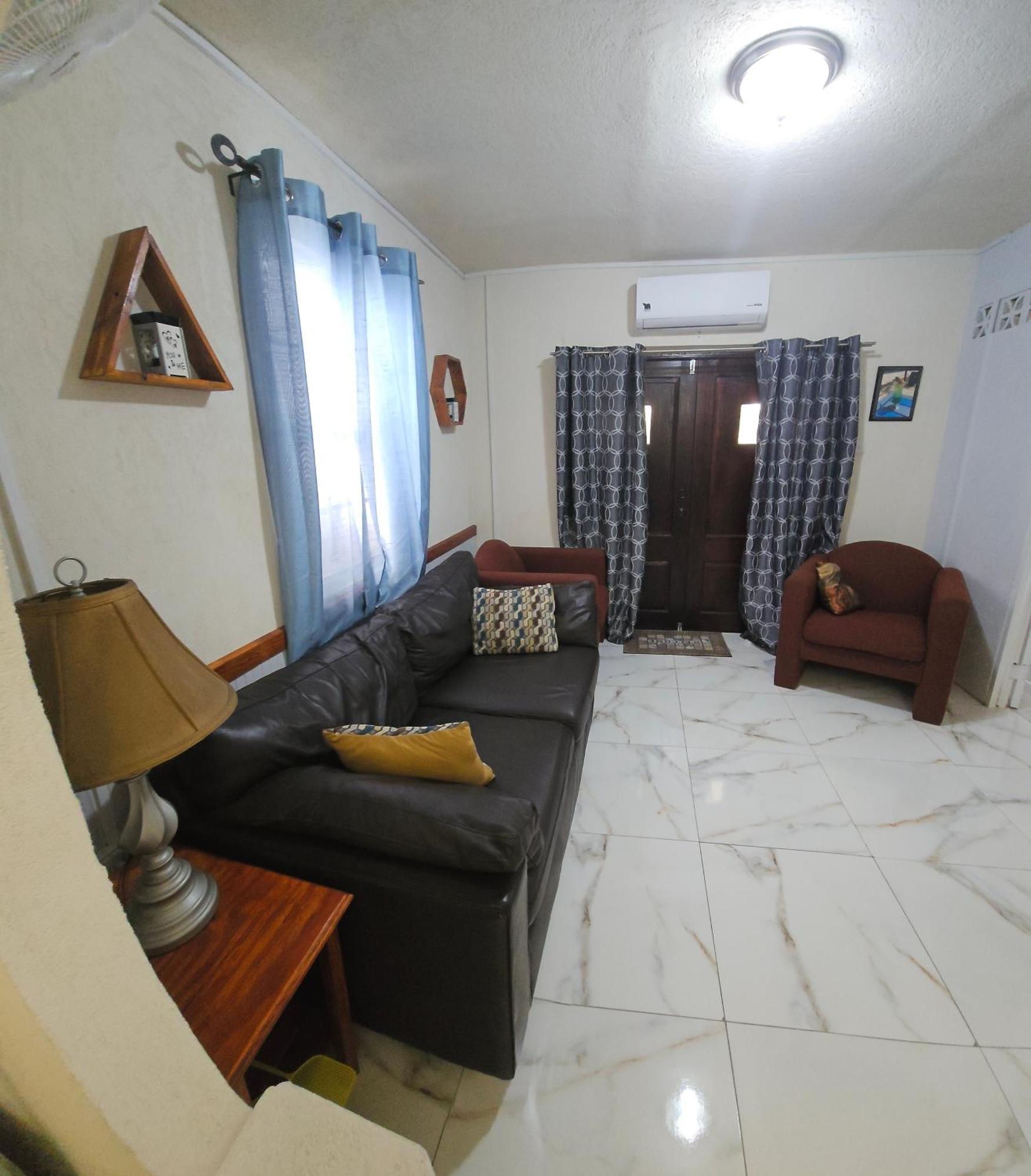 Apartament Gloria'S Hideaway Christ Church Zewnętrze zdjęcie